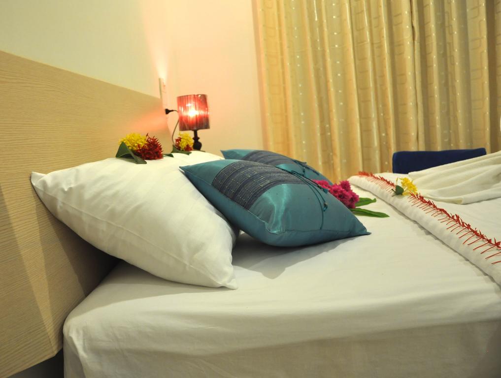 Rasdhoo Relax Inn Экстерьер фото